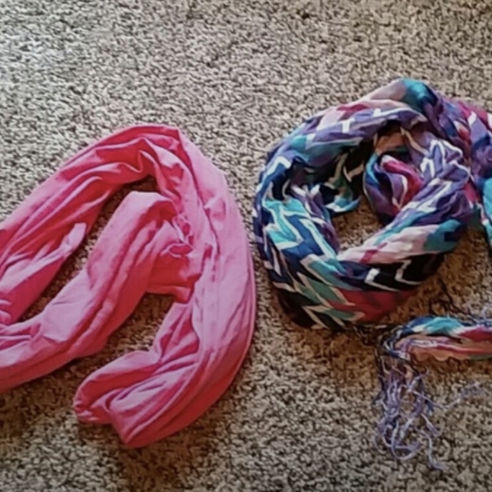 Lot Of  10-Pink, Purple, and Multicolor Chevron Scarves